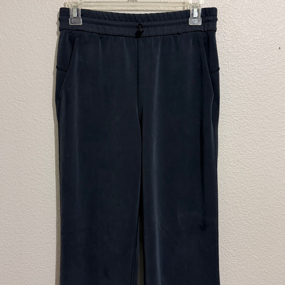 Lululemon Softstreme High-Rise Pant Short 28.5” Black Flowy Wide Leg - Picture 4 of 9